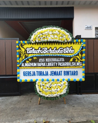 Papan Bunga Duka di Kepulauan Meranti
